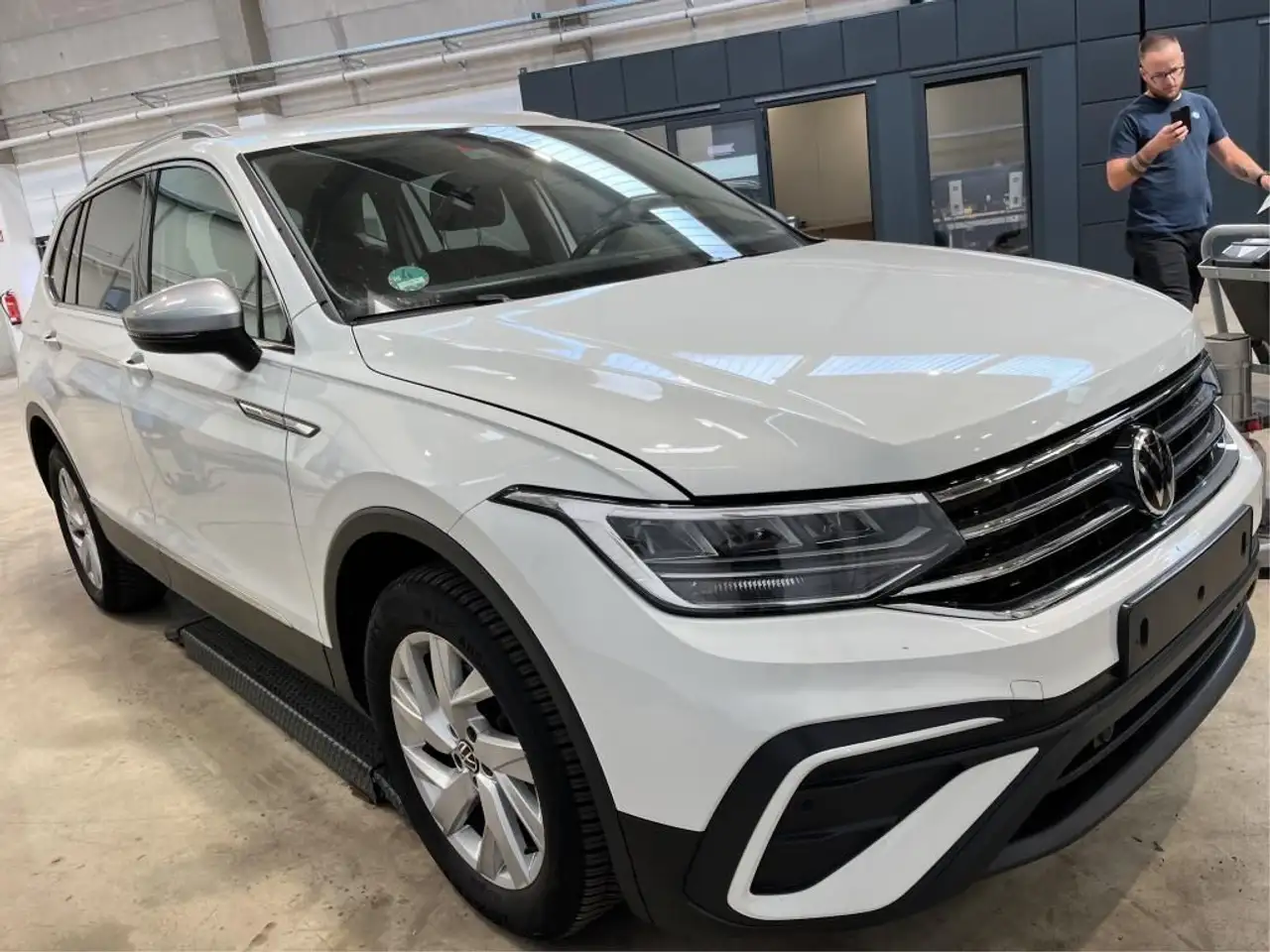 Volkswagen Tiguan, фото 2
