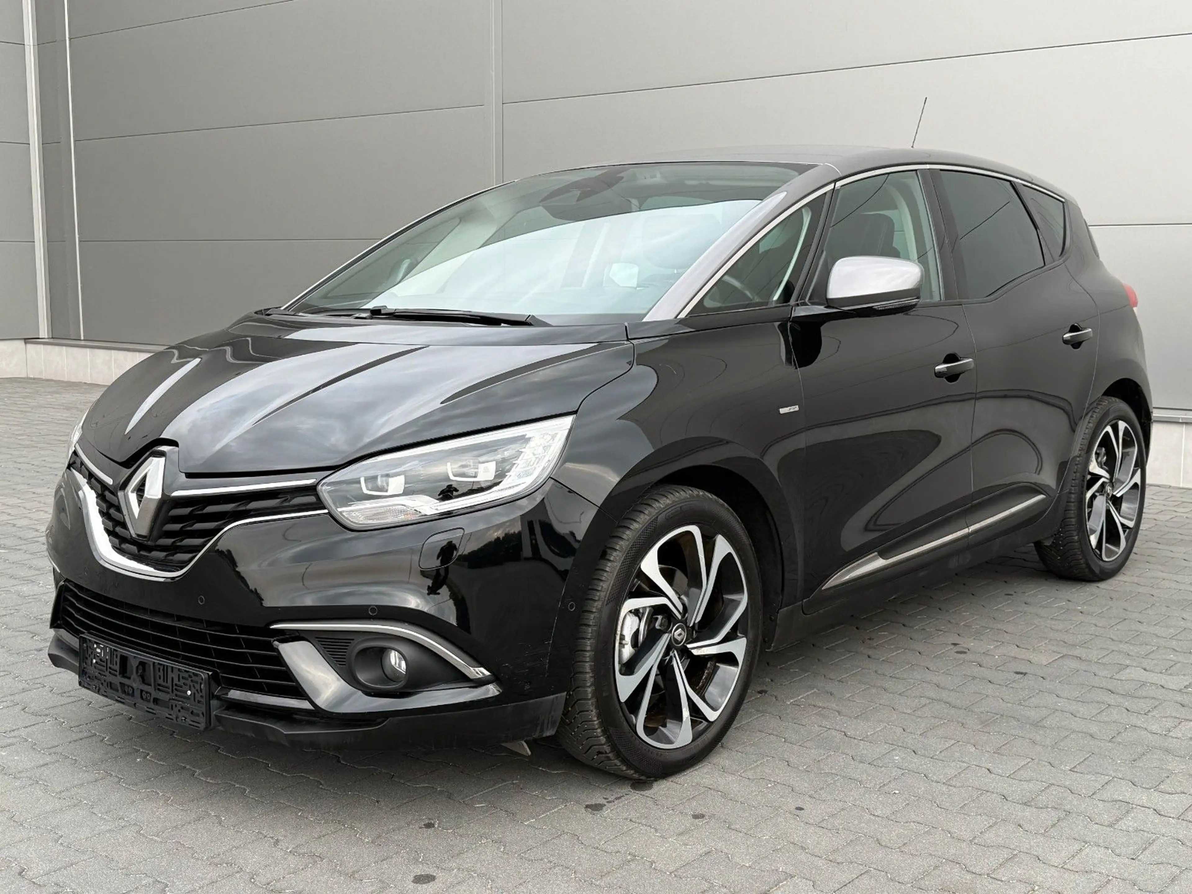 Renault Scenic — photo 4