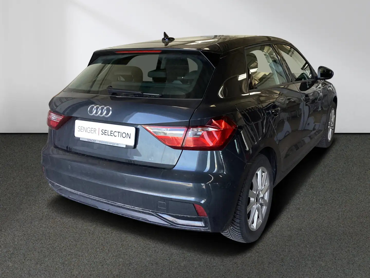 Audi A1 Sportback 25 TFSI advanced MMI LED Gris - 2