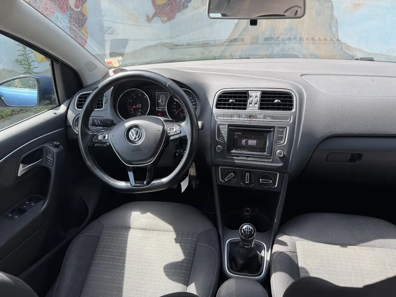 Volkswagen Polo Citadine 5 portes — photo 3