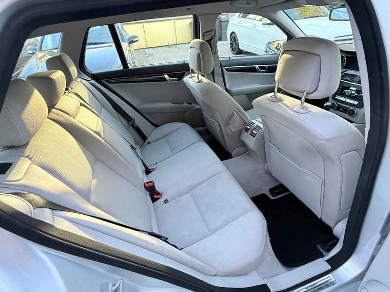Mercedes-Benz C 250 C T-Modell C 250 T CDI BlueEfficiency — photo 14