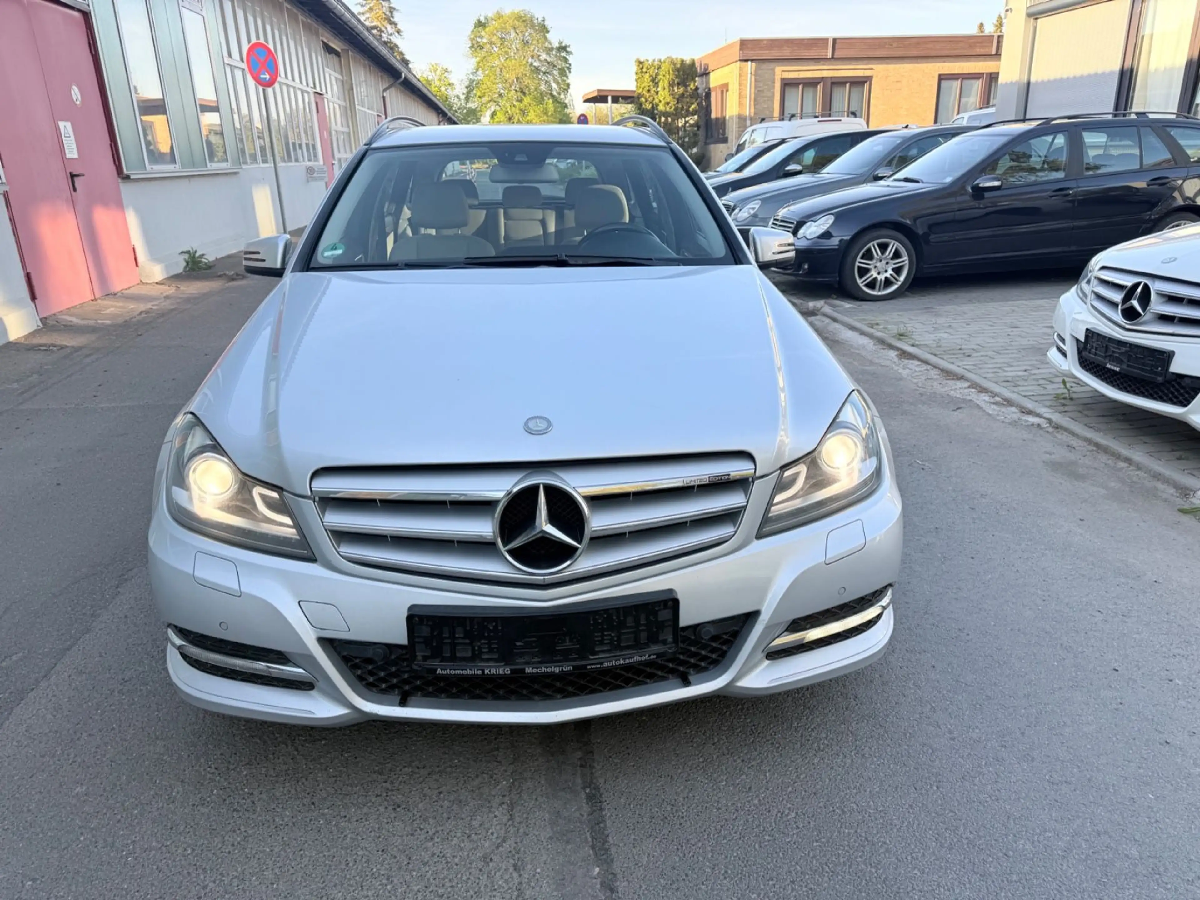 Mercedes-Benz C 250 C T-Modell C 250 T CDI BlueEfficiency