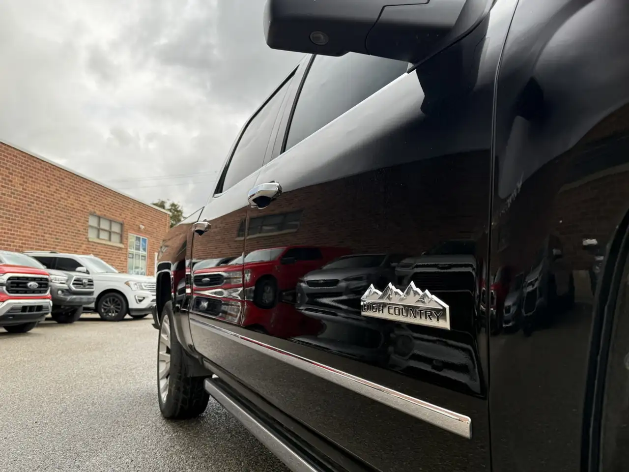 Chevrolet Silverado 1500 photo Chevrolet Silverado 1500