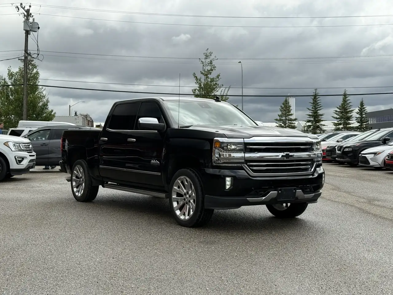 Chevrolet Silverado 1500 photo Chevrolet Silverado 1500