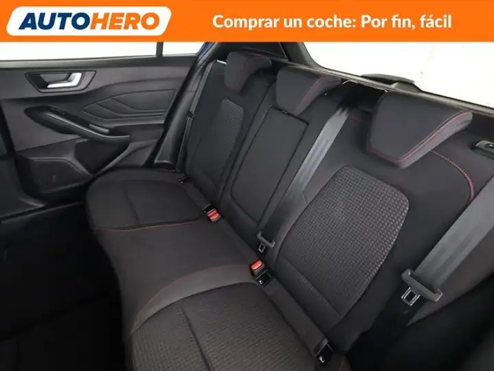 Ford Focus 2020, foto 15