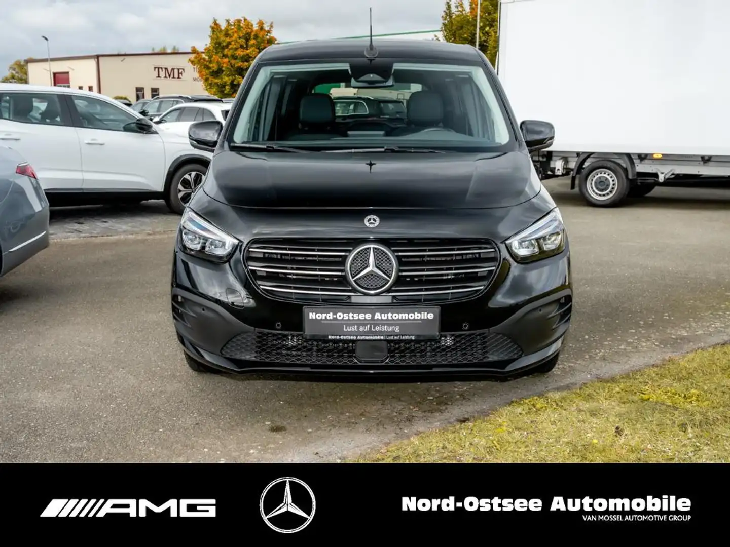 Mercedes-Benz T-Class T 180 d PROGRESSIVE STANDARD LED PDC KlimaA FLA Noir - 2