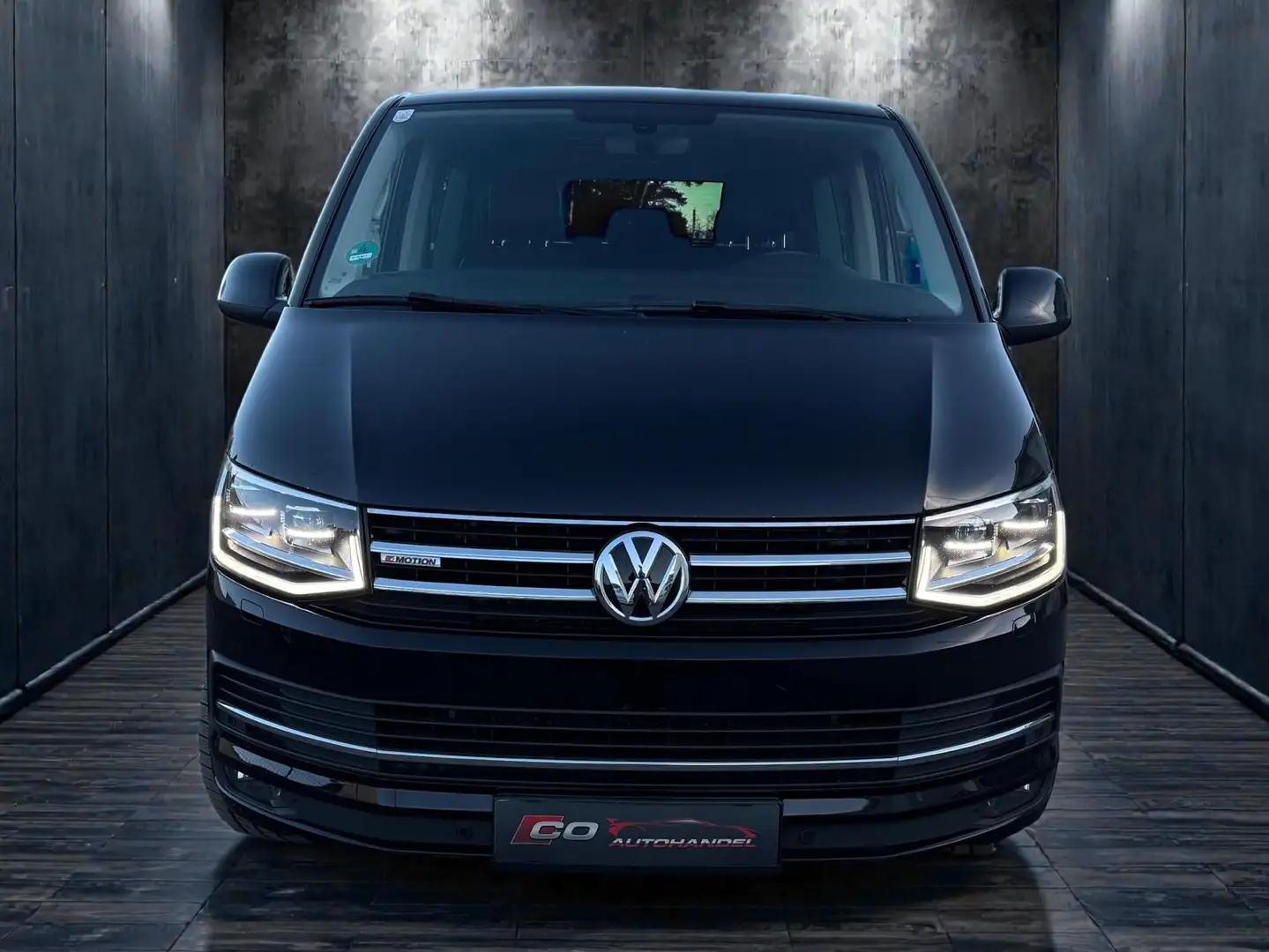 Volkswagen T6 Caravelle Caravelle Highline 2,0 TDI 4Motion DSG Highline Schwarz - 2