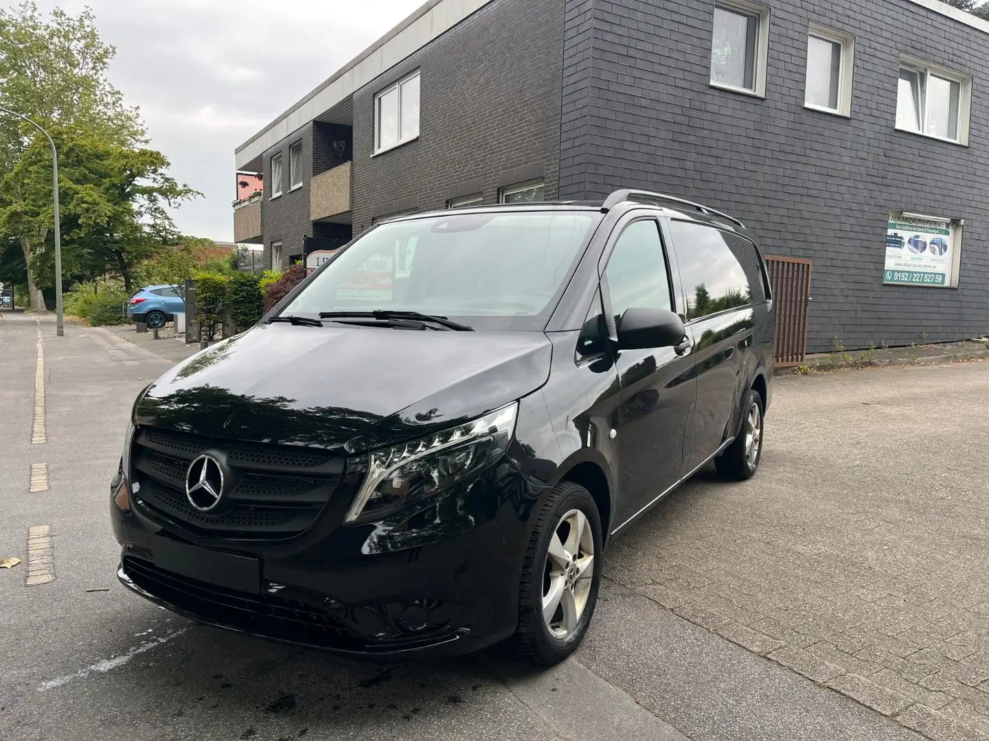 Mercedes-Benz Vito Kasten lang/Bluetooth/Autm./Kamera/NAVI Black - 1