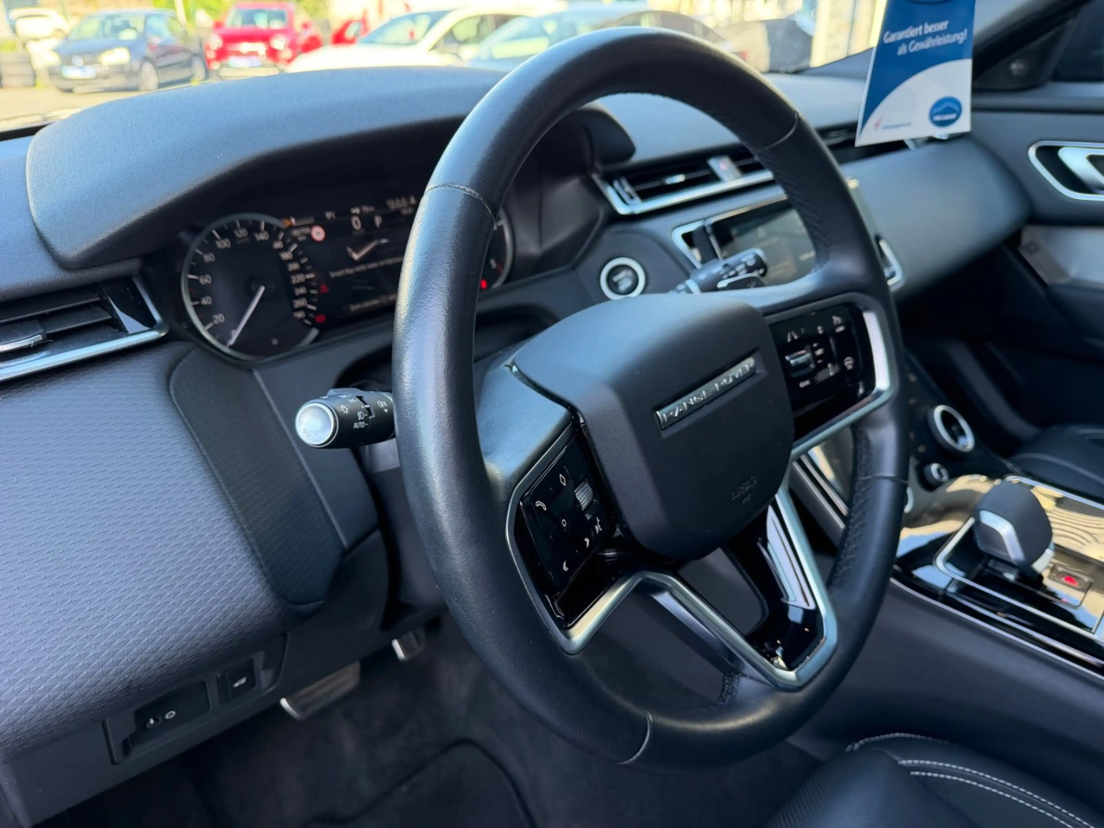 Land Rover Range Rover Velar R-Dynamic SE *2. Hand *Pano — photo 12