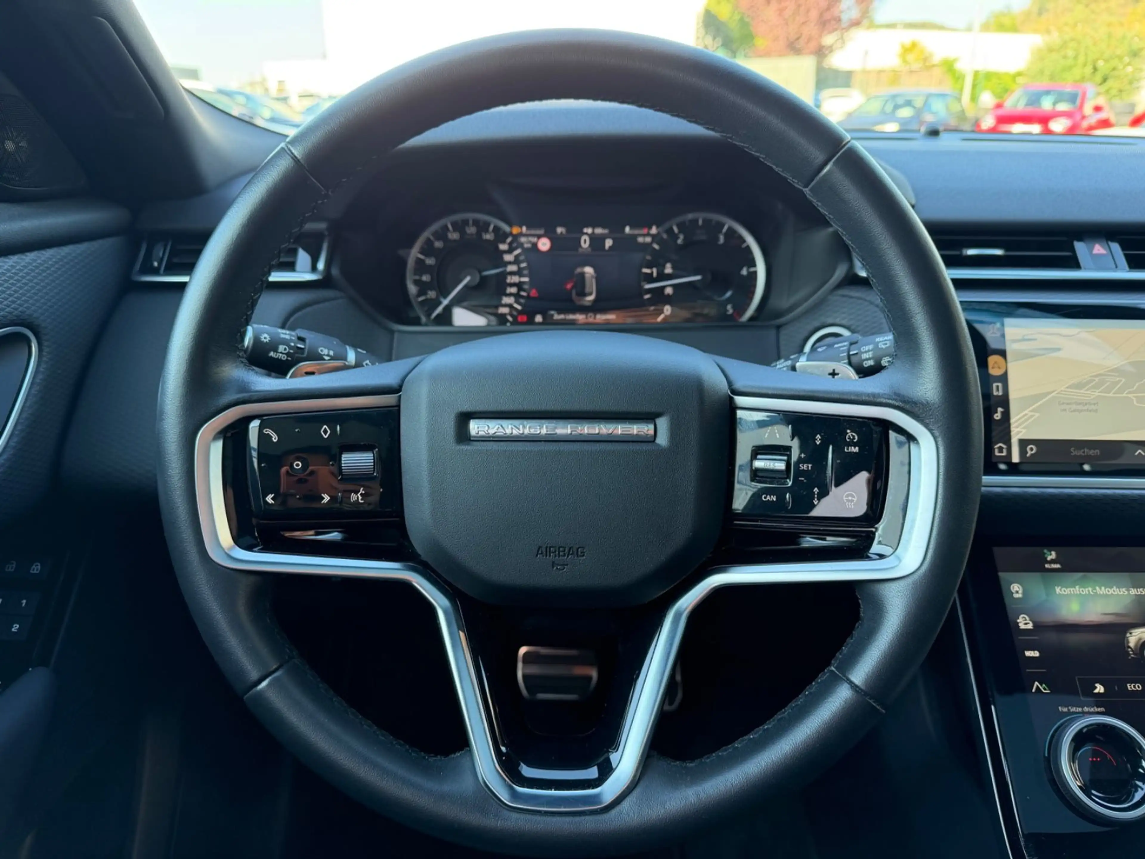 Land Rover Range Rover Velar R-Dynamic SE *2. Hand *Pano — photo 13
