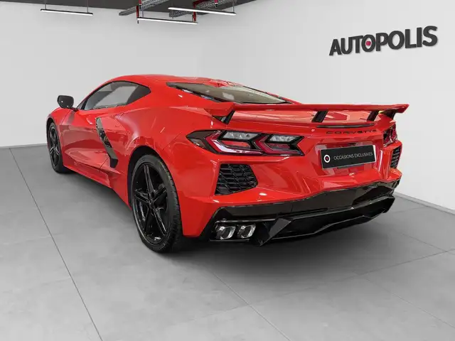 Chevrolet Corvette view 12