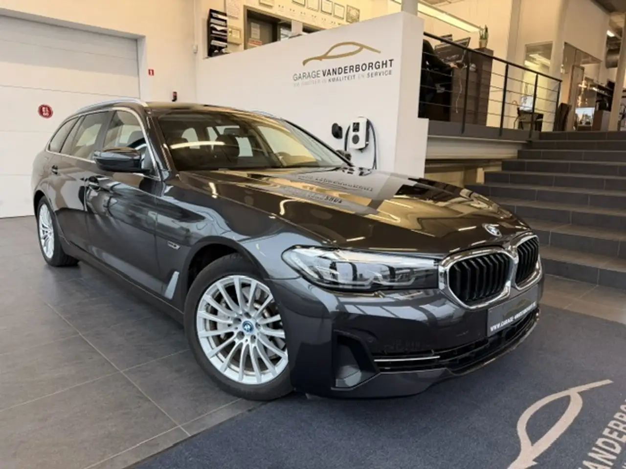 BMW 530