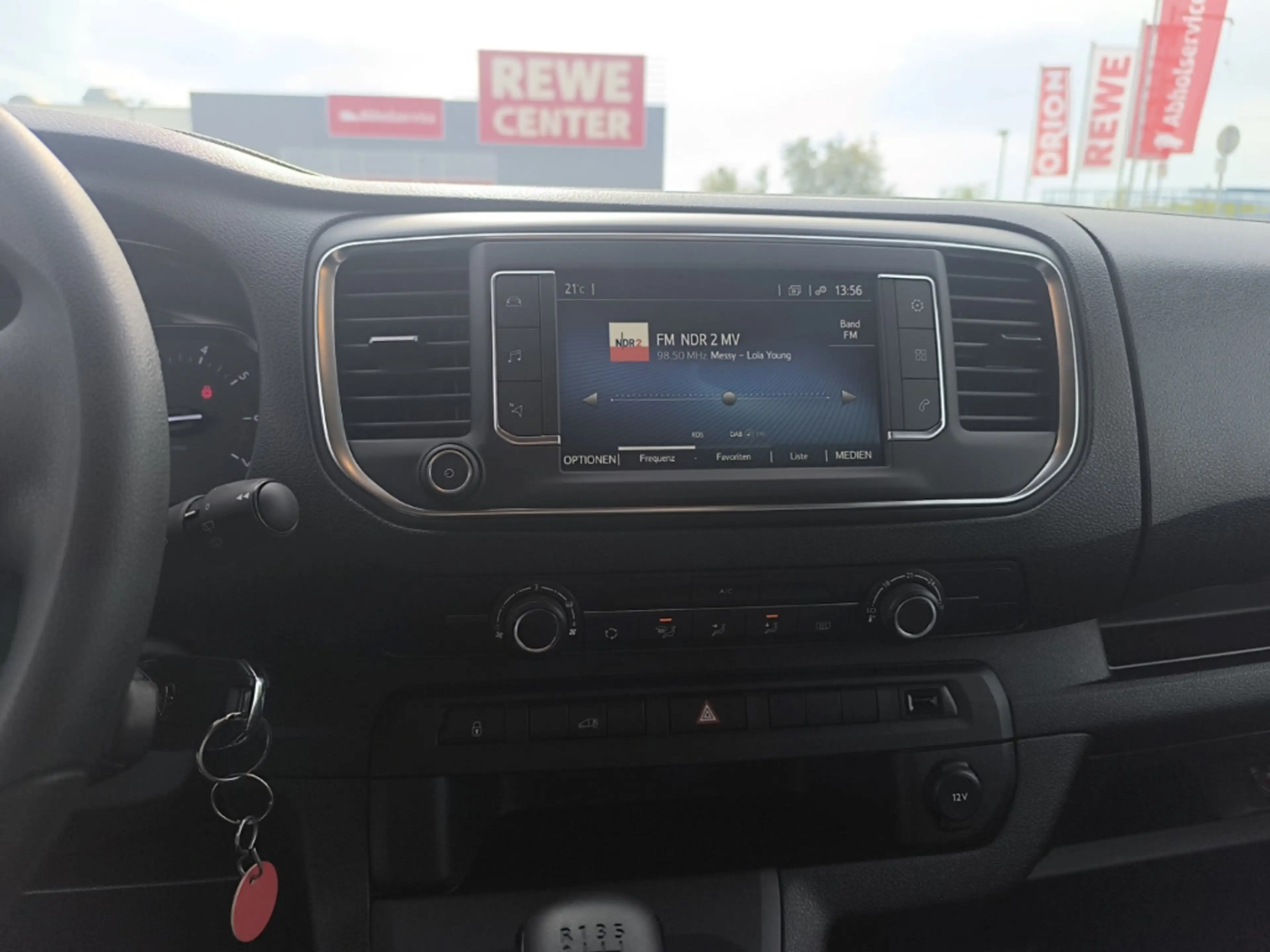 Toyota Proace L1 Kasten Meister Navi Apple CarPlay Android Aut - — photo 12