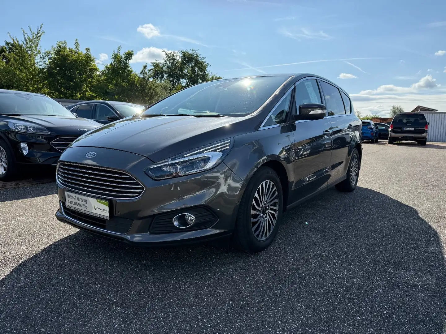 Ford S-Max Titanium+Klimaautom.+AHK+Navi+Standheizung Grey - 2