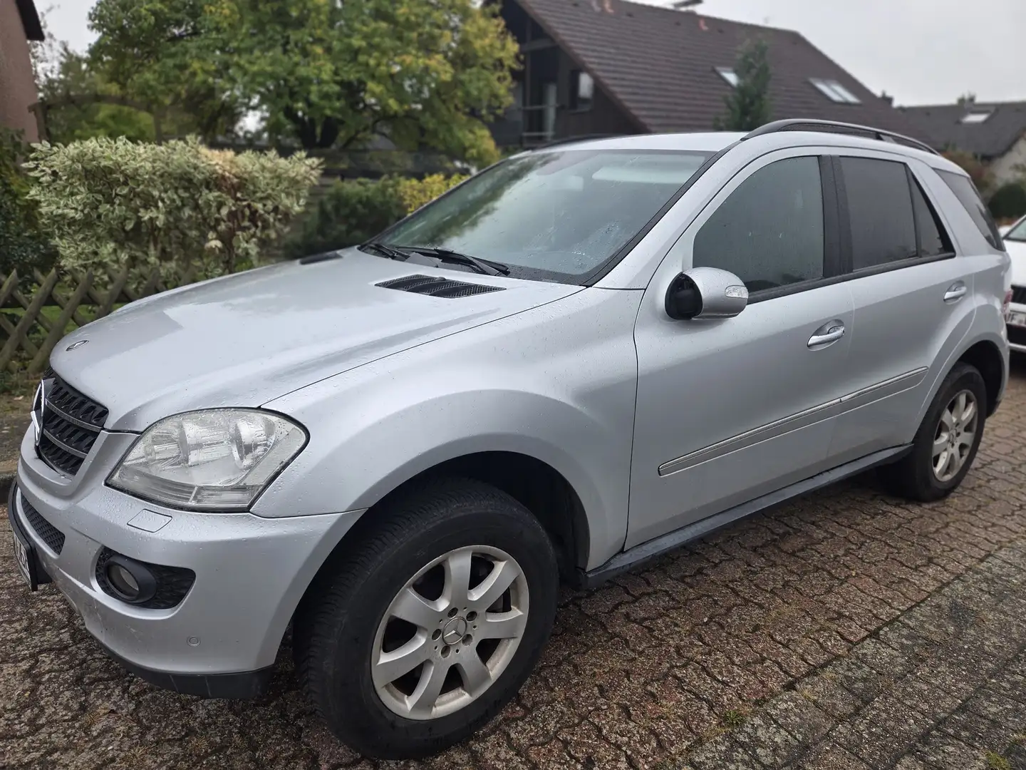 Mercedes-Benz ML 320 CDI 4Matic 7G-TRONIC - 2