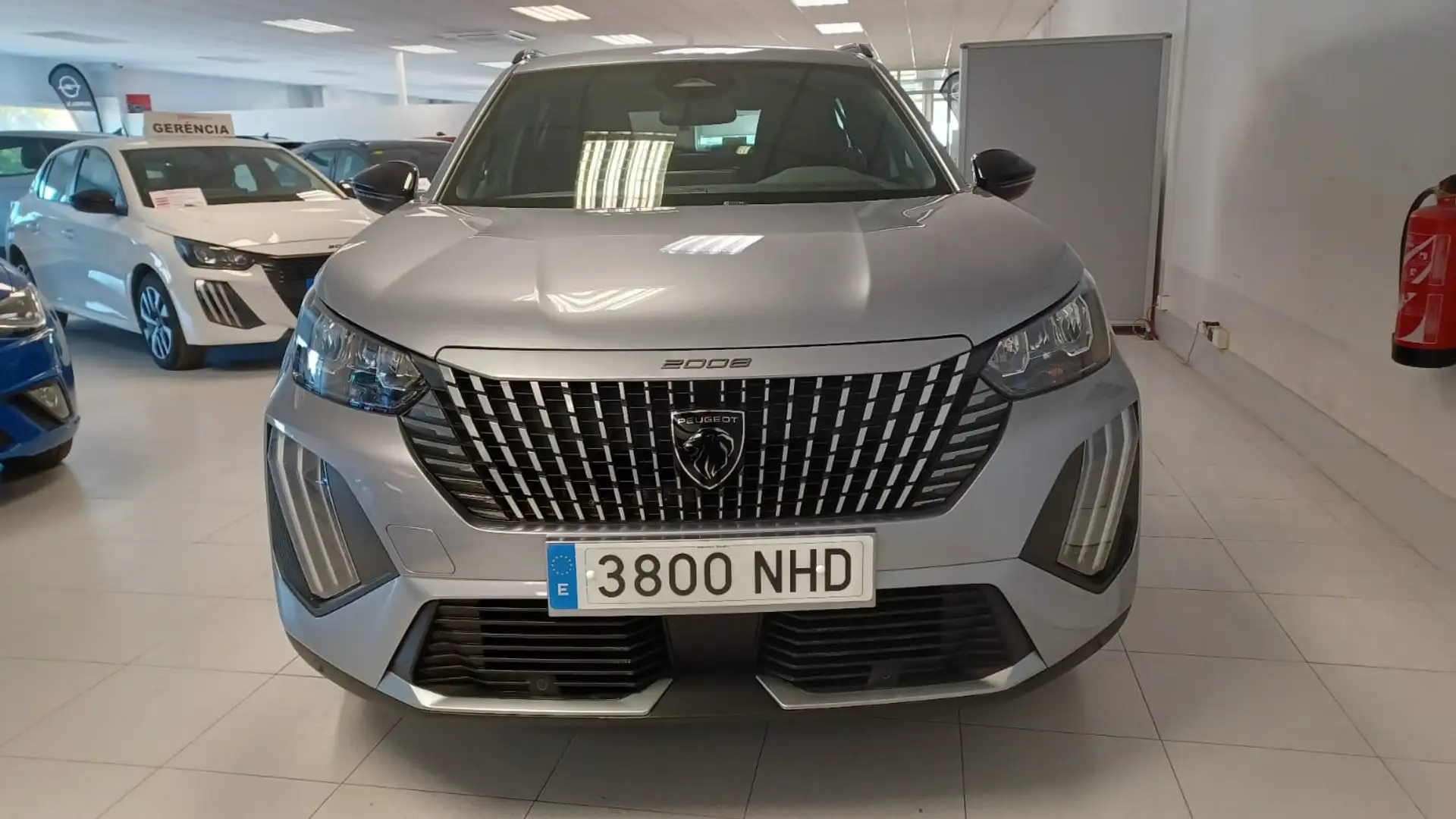 Peugeot 2008 Hybrid Allure eDCS6 145 - 2