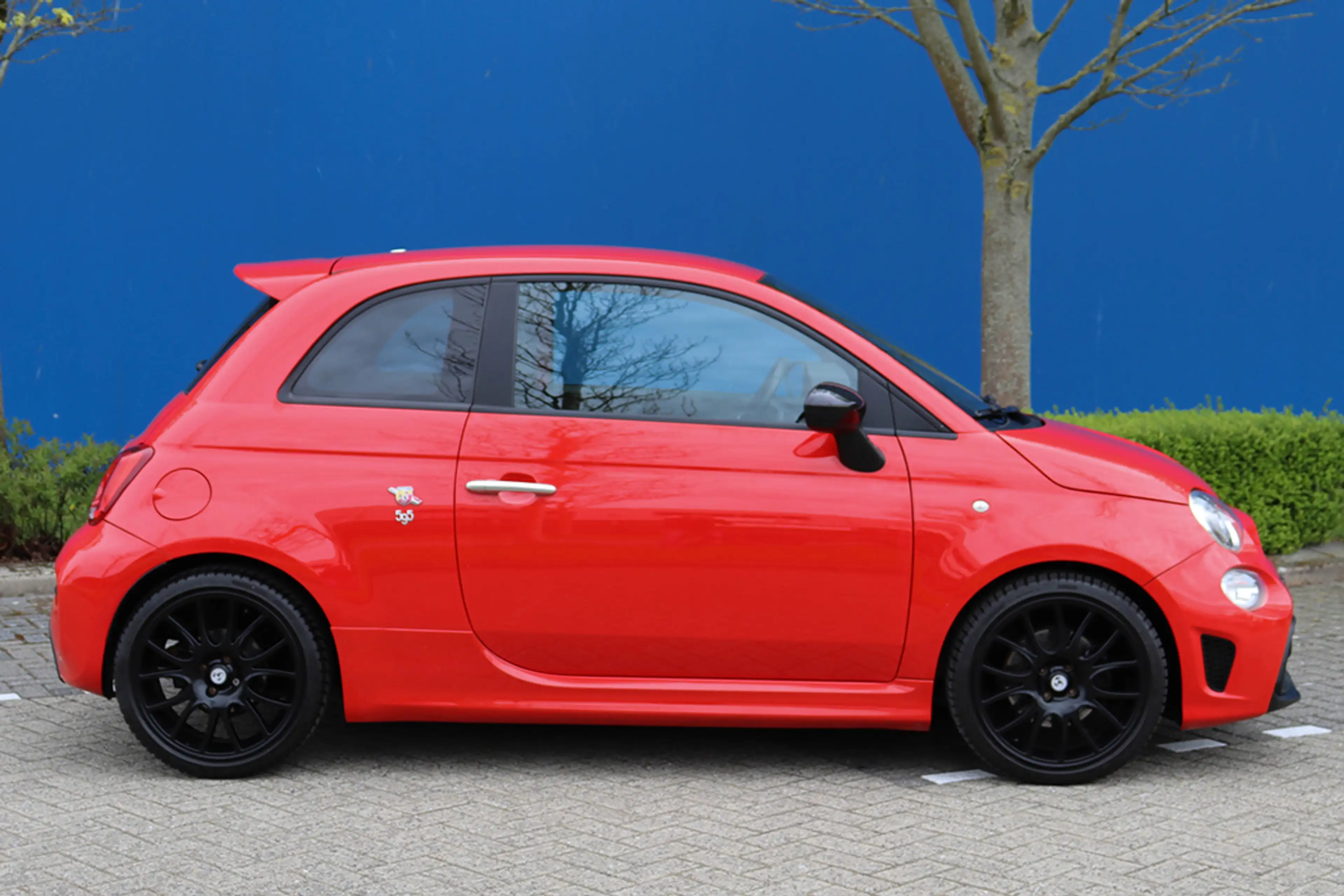Fiat 500 Abarth 1.4 T-Jet 595 Pista — photo 2