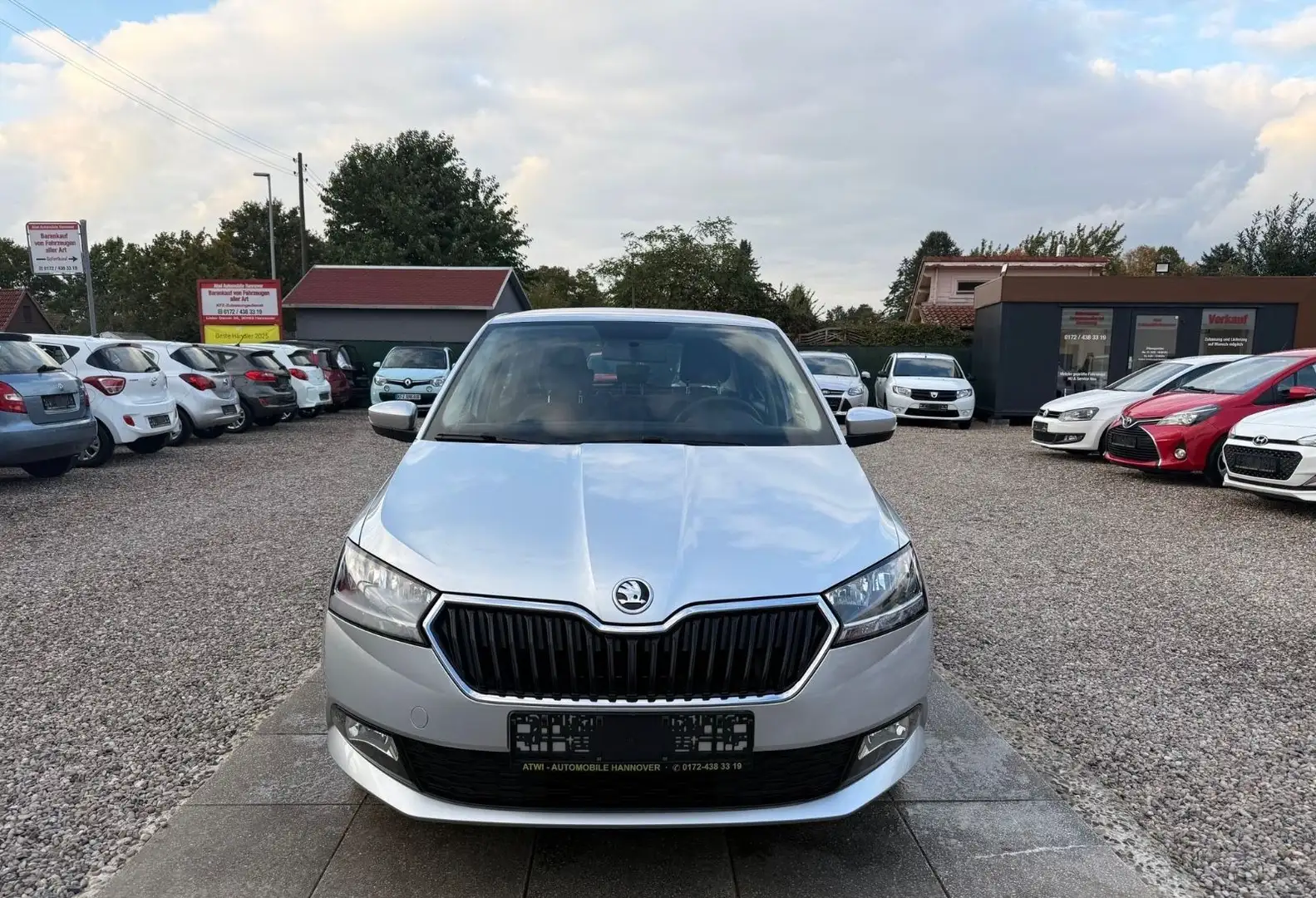 Skoda Fabia Cool Plus Enjoy Sportsitze Sport Lenkrad Silber - 2