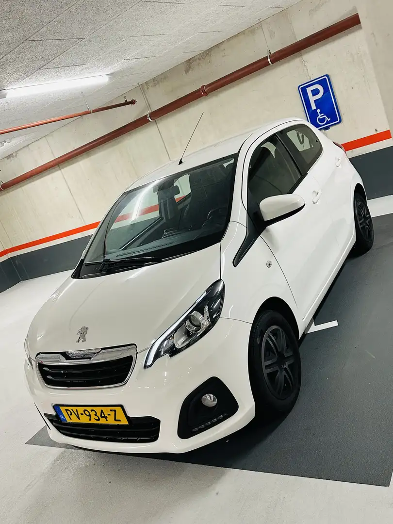 Peugeot 108 PureTech 82 Top! Roland Garros Bianco - 2