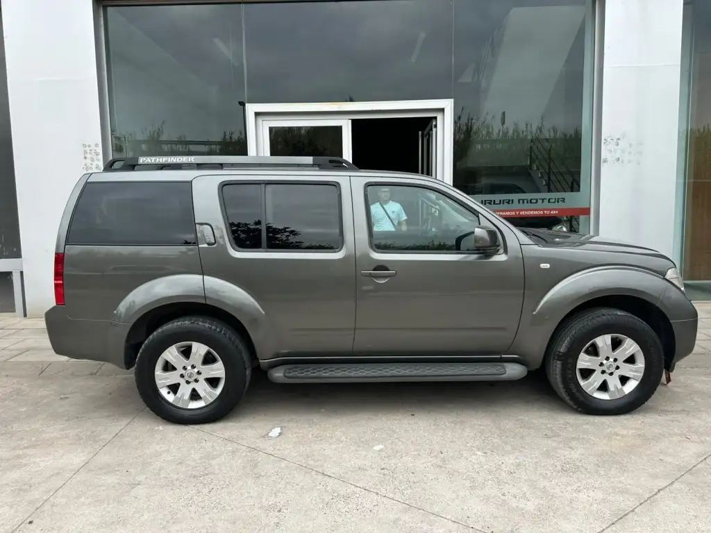 Nissan Pathfinder 2006 из Европы — купить под ключ