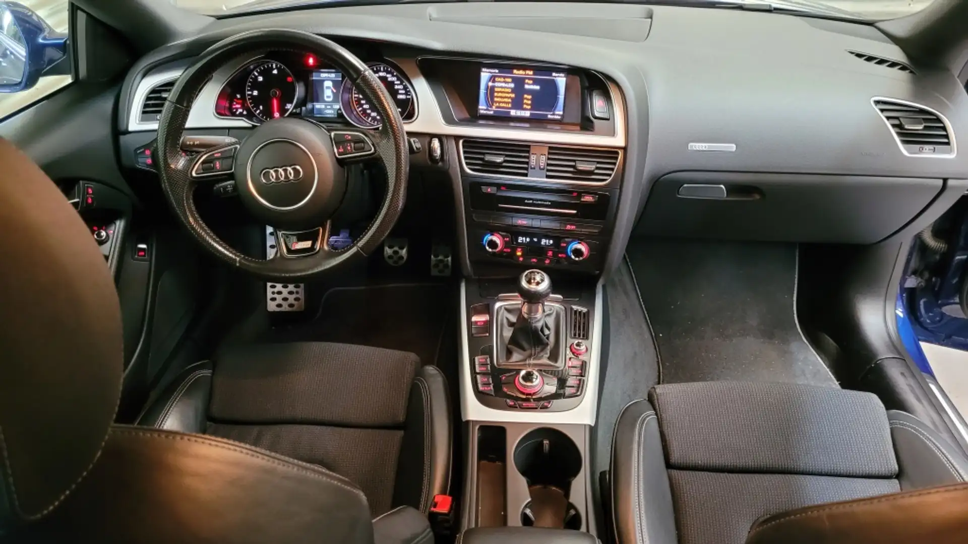 Audi A5 Coupé 2.0TDI S line edition 190 Azul - 2