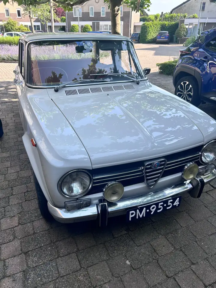 Alfa Romeo Giulia 1300 Super, foto 8