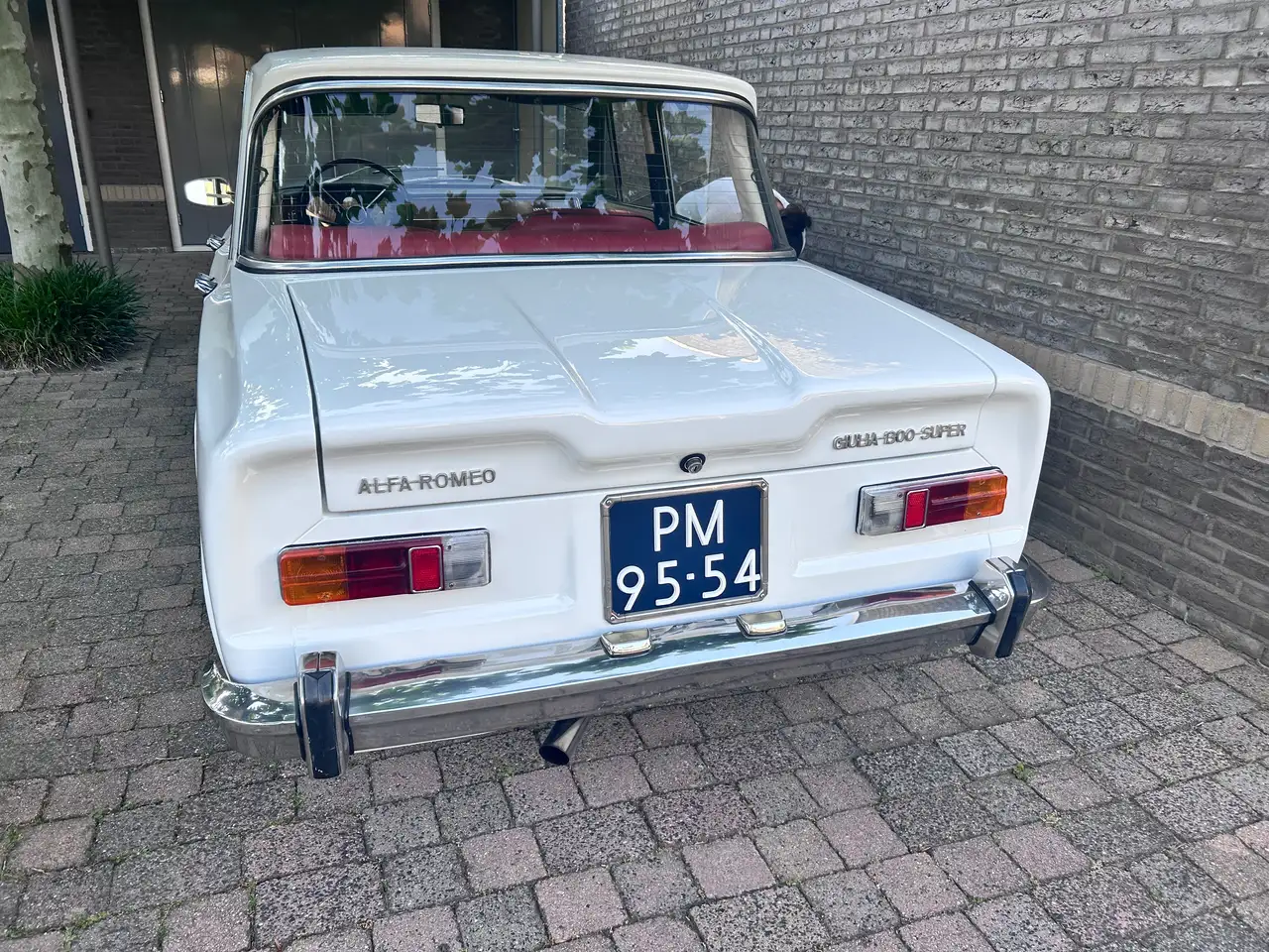 Alfa Romeo Giulia 1300 Super, foto 4