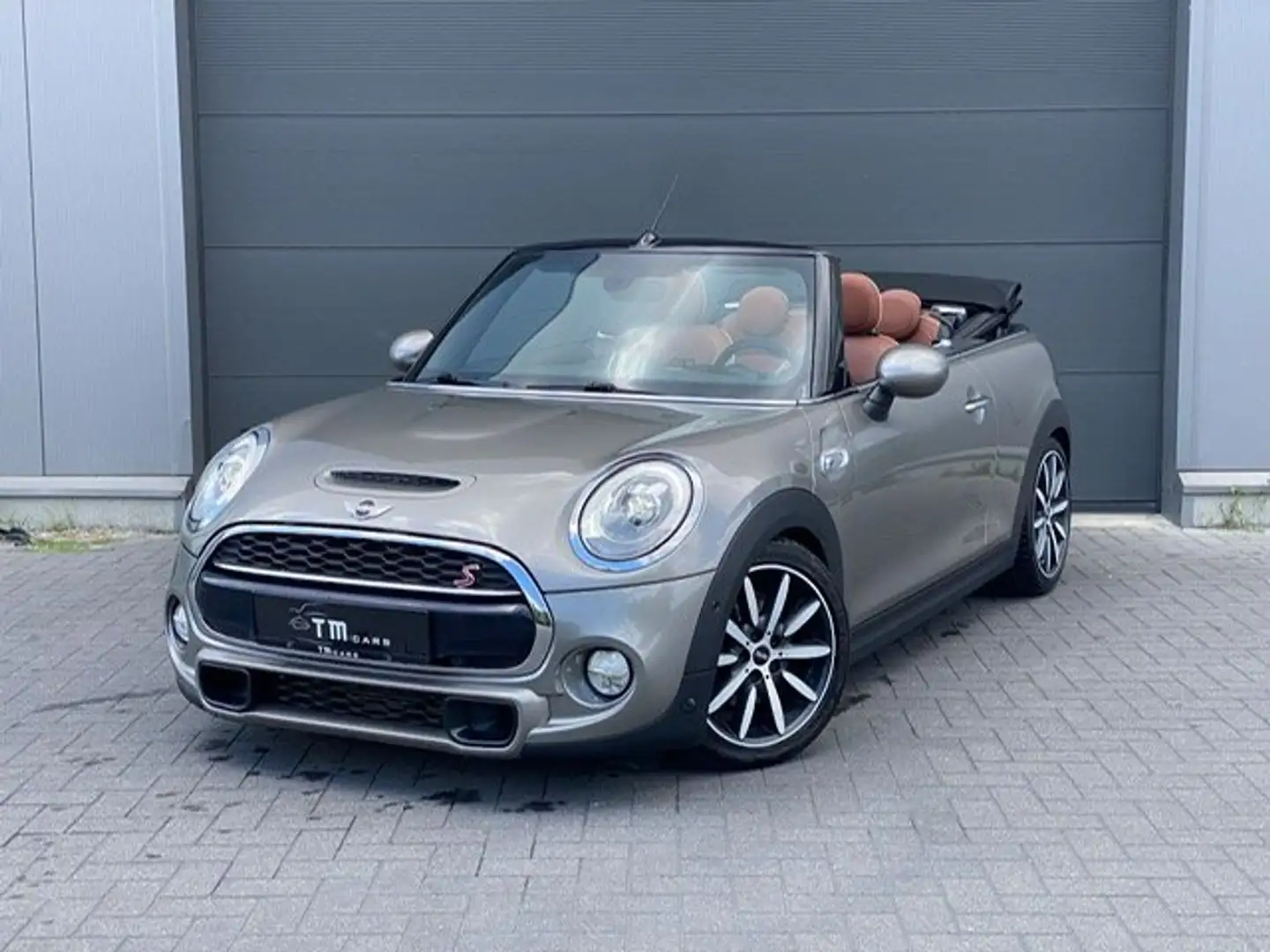 MINI Cooper S Cabrio Grijs - 1