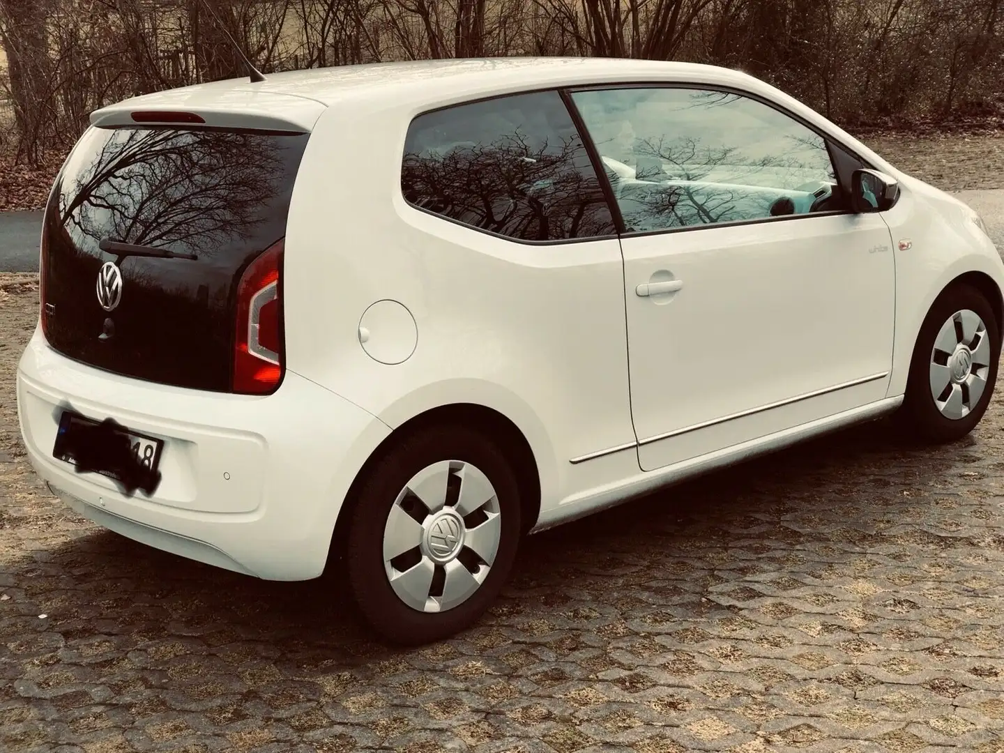 Volkswagen up! white up! 75PS Modell, Sitzheizung, Tempomat etc. Білий - 1