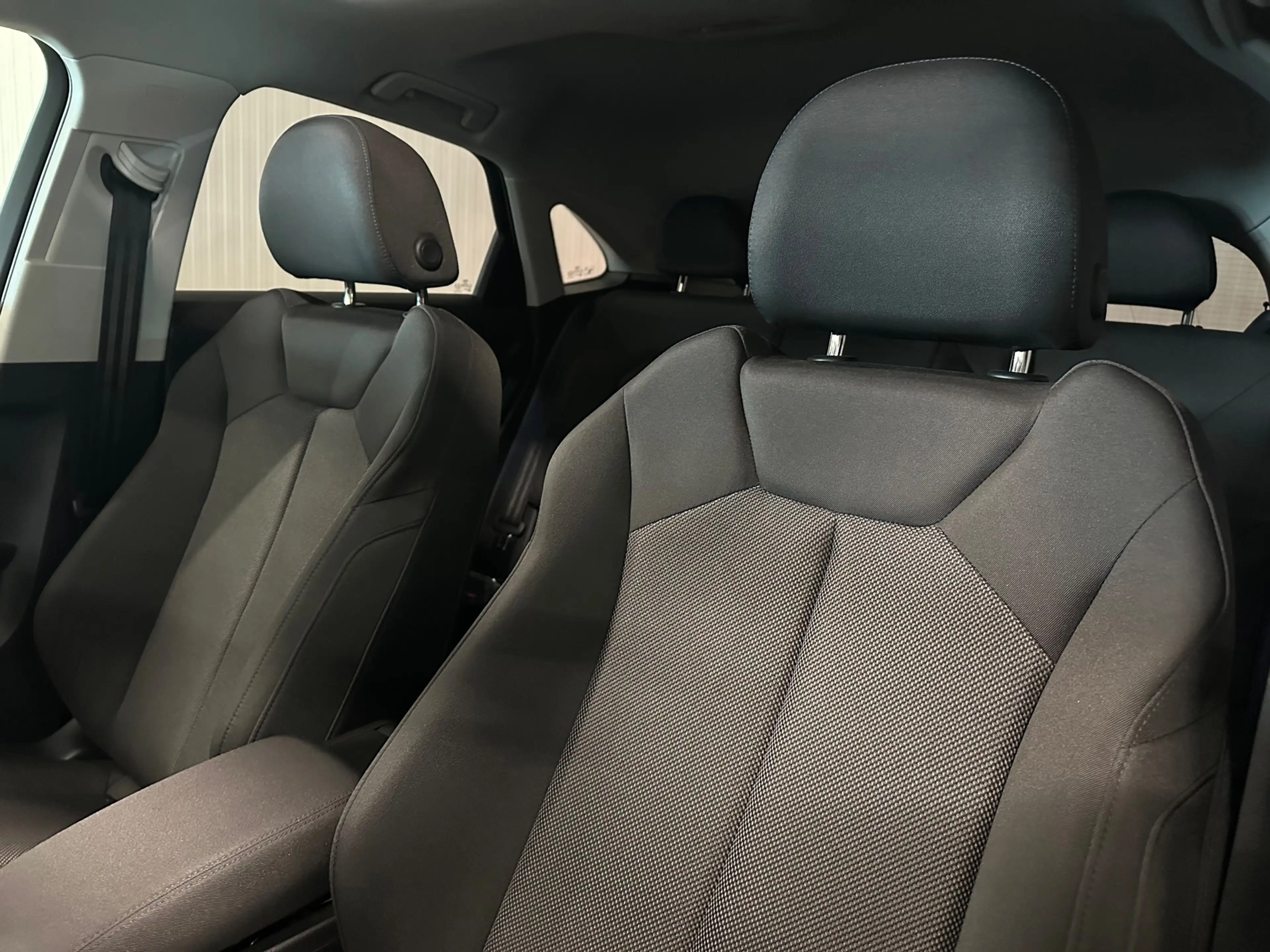 Audi Q3 Sportback 45 TFSI e S Edition | PANO | KEYLESS | B — photo 8