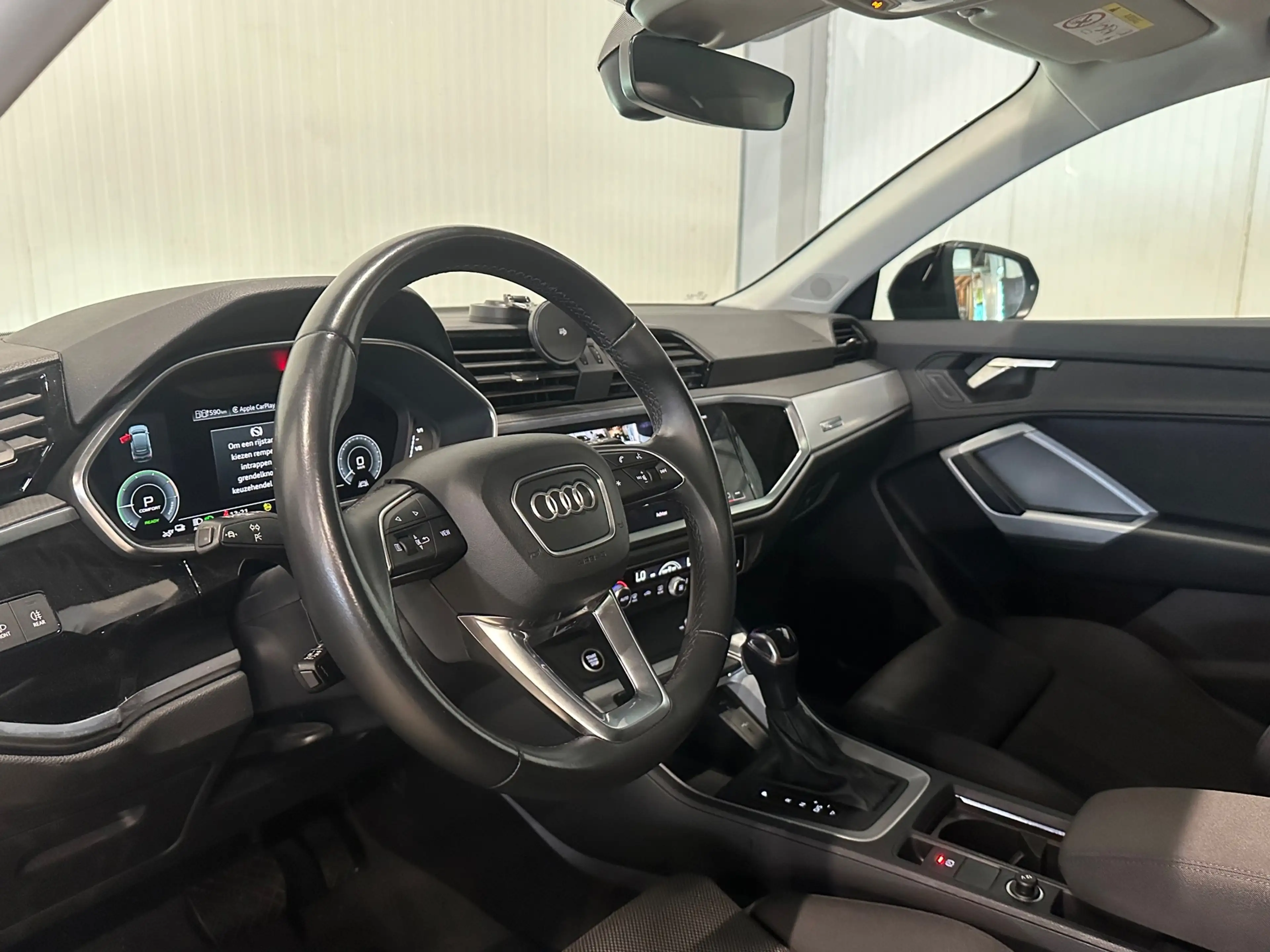 Audi Q3 Sportback 45 TFSI e S Edition | PANO | KEYLESS | B — photo 18