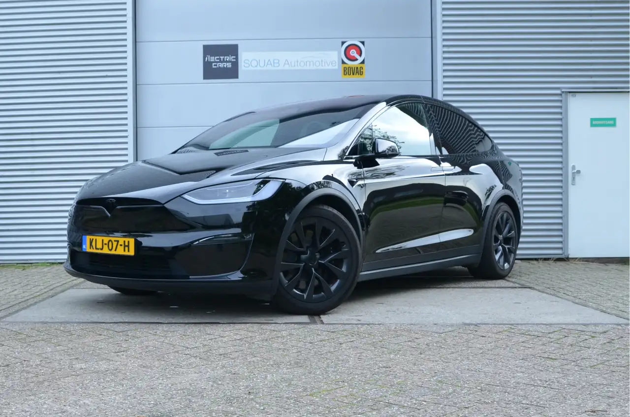 Tesla Model X