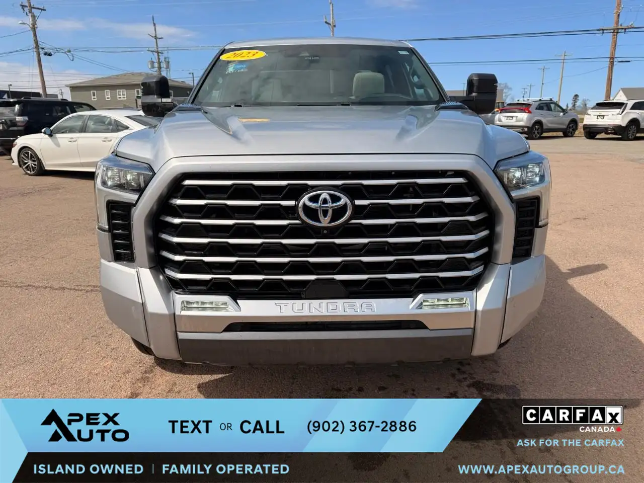Toyota Tundra снимка Toyota Tundra