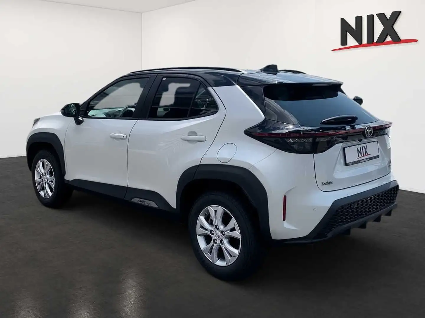 Toyota Yaris Cross 1.5 Hybrid GR Sport FWD SHZ KLIMA Weiß - 2