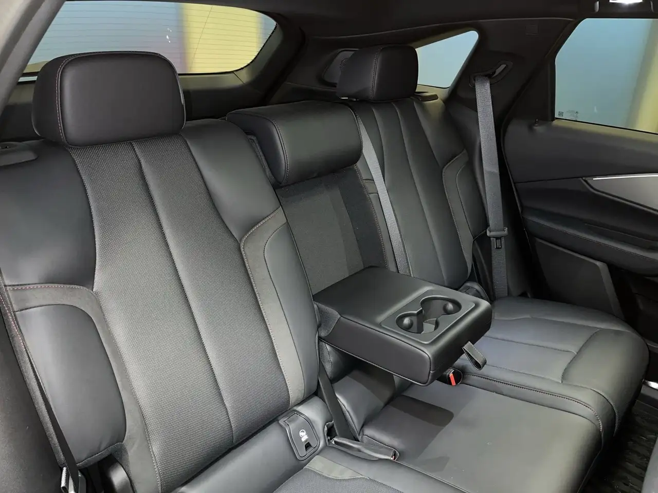 Acura ZDX снимка Acura ZDX