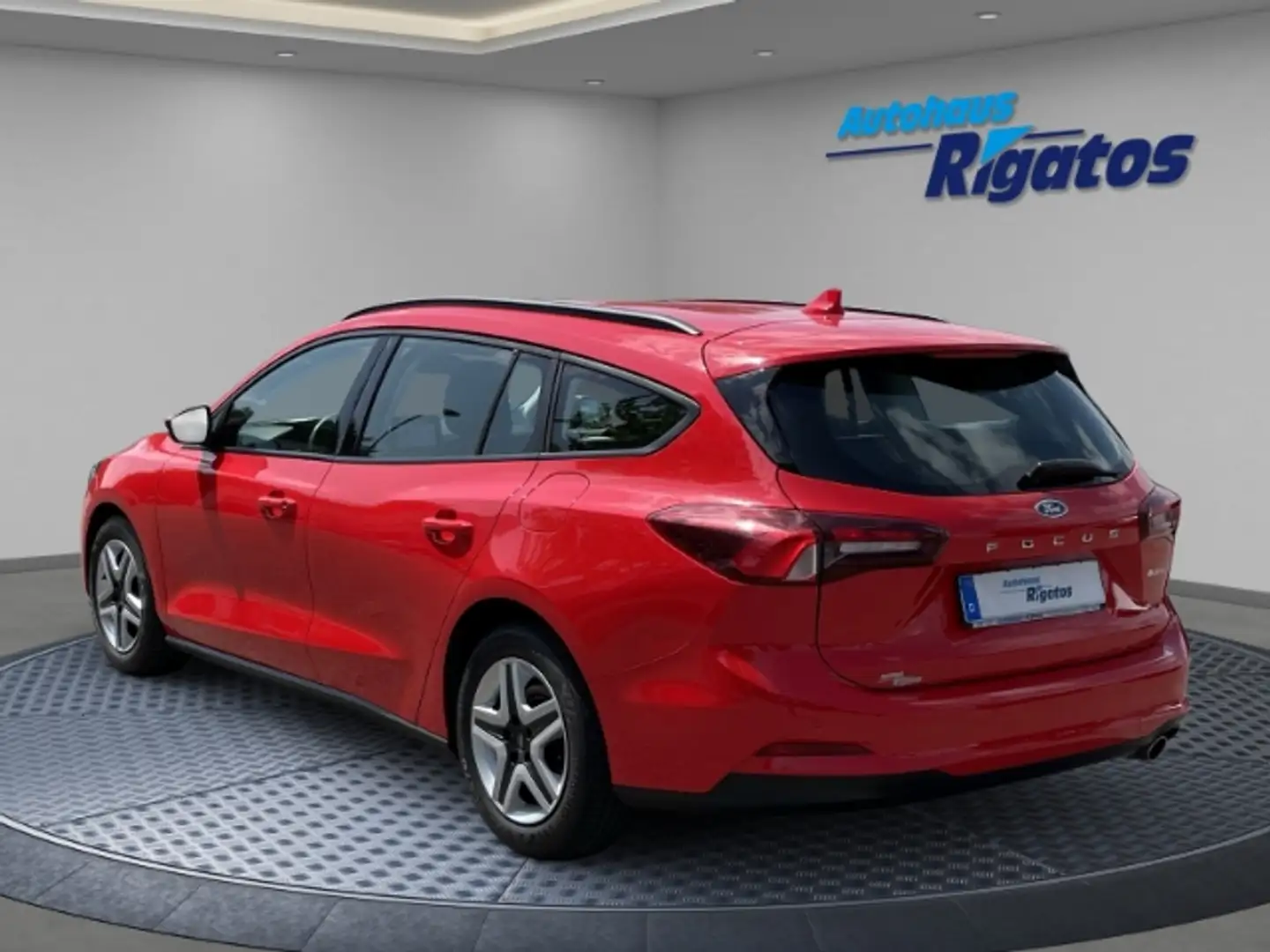 Ford Focus 1.5 EcoBlue, Cool & Connect Autom. DAB, Einparkhil Rot - 2