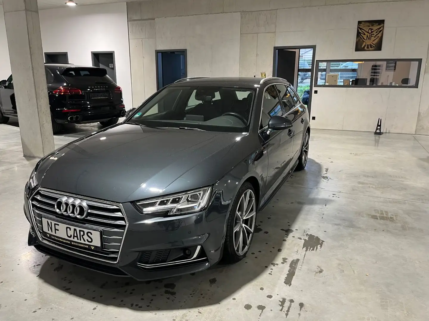 Audi A4 Avant sport ultra 2.0TFSI S-Line Autom,LED,Na Gris - 1