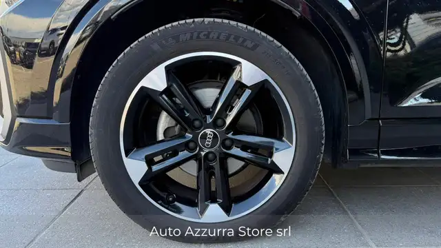 Audi Q2 view 7