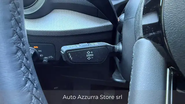 Audi Q2 view 10