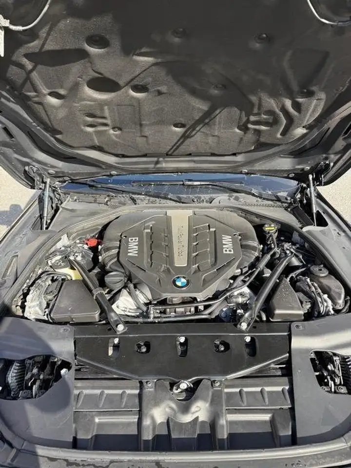 BMW 6 Series photo BMW 6 Series
