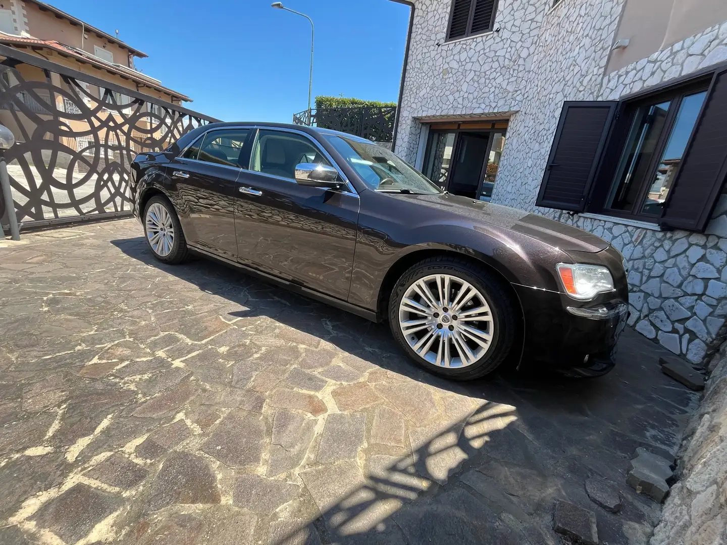 Lancia Thema 3.0 V6 mjt II Executive 239cv auto Marrone - 1