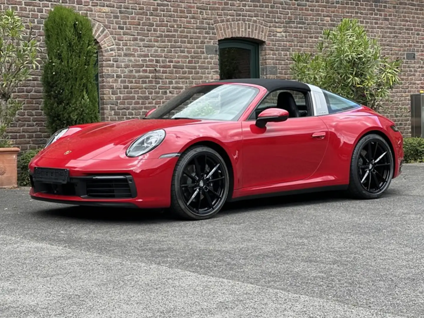 Porsche 992 911 Targa 4 SPORT-CHRONO*BELÜFTUNG*INNODRIVE*MATR Rot - 1
