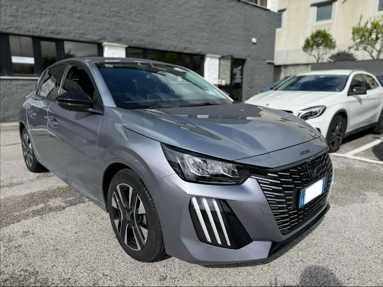 Peugeot 208 1.2 PURETECH ALLURE 100CV