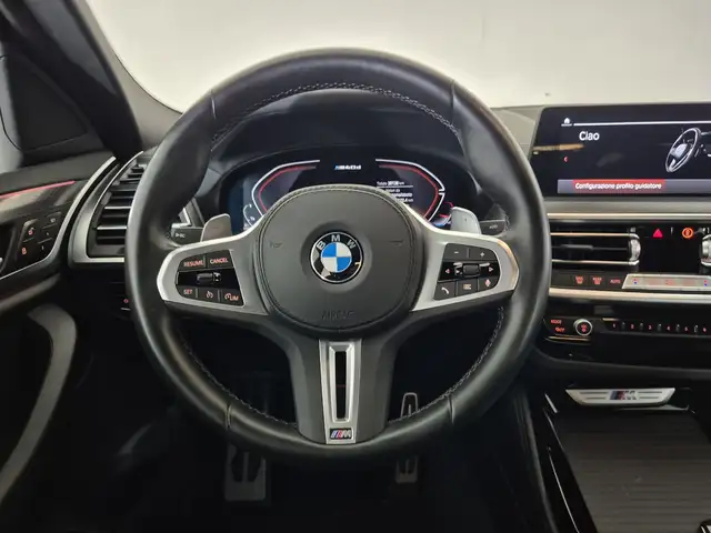 BMW X4 view 10