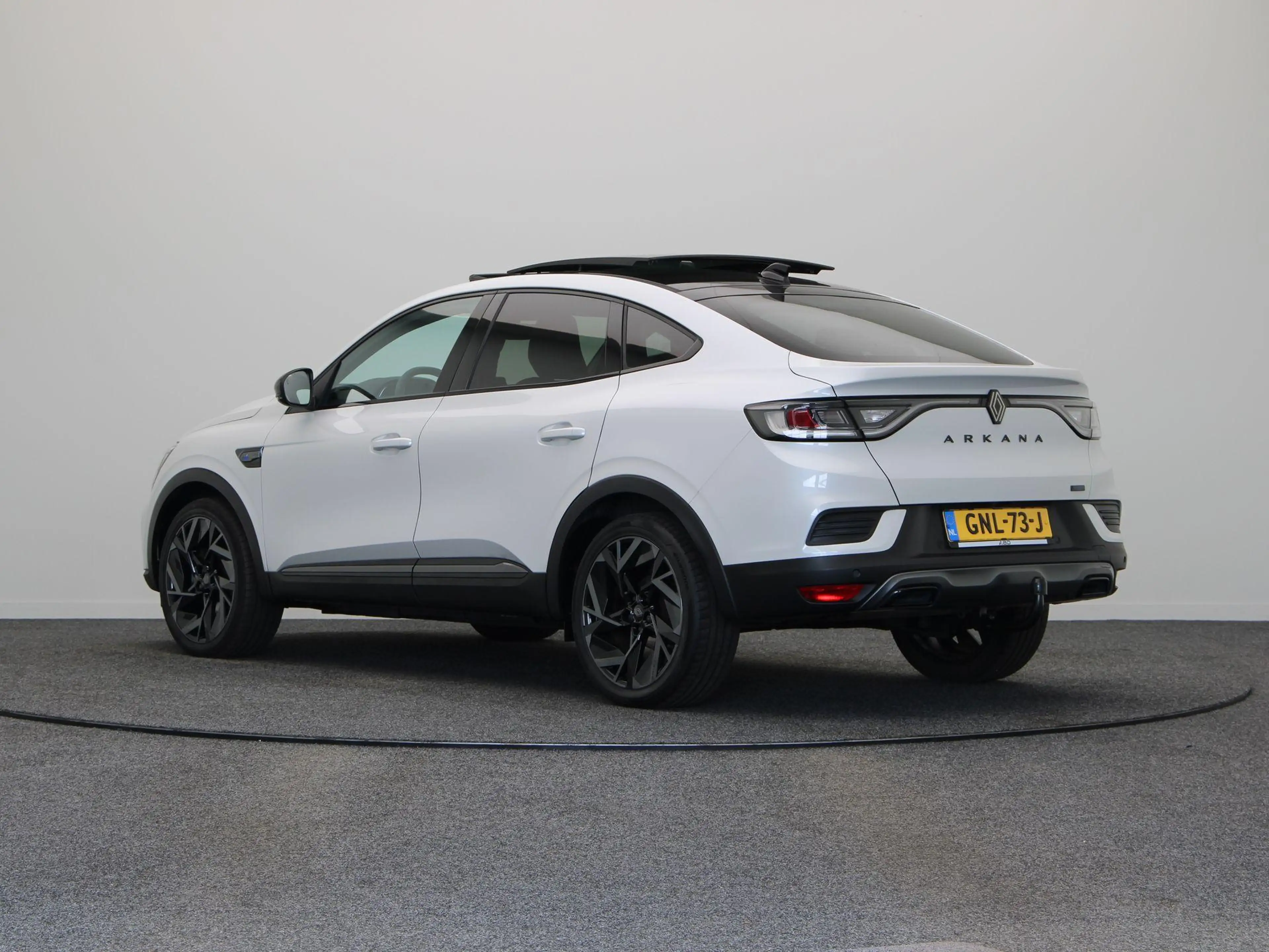 Renault Arkana 1.6 E-Tech full hybrid 145 esprit Alpine | Trekhaa — photo 2