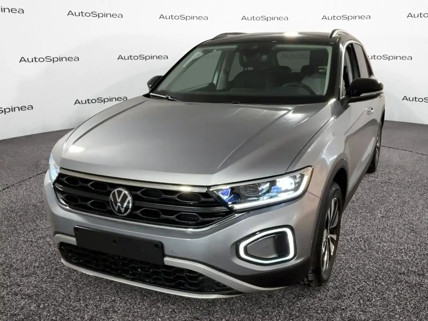 Volkswagen T-Roc 1.0 TSI Edition Plus - 1