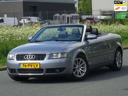 Audi A4 Cabriolet 2.4 V6 S-LINE NAP/LEER/NAVI/PDC/APK 7-20