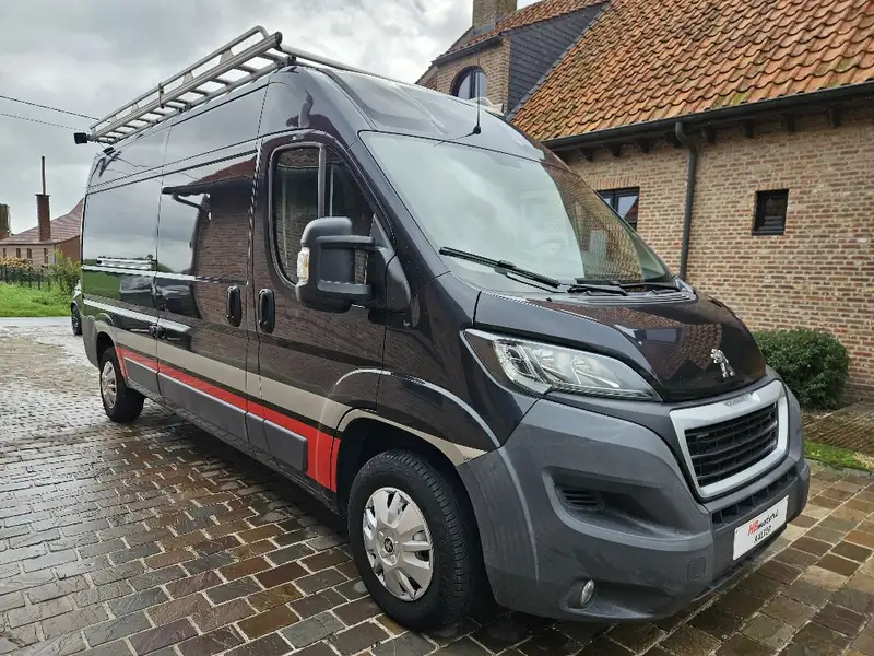 PEUGEOT Boxer