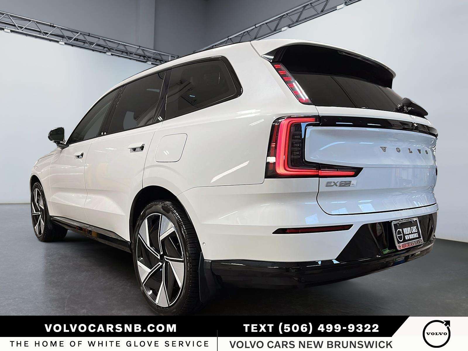 2025 Volvo EX90