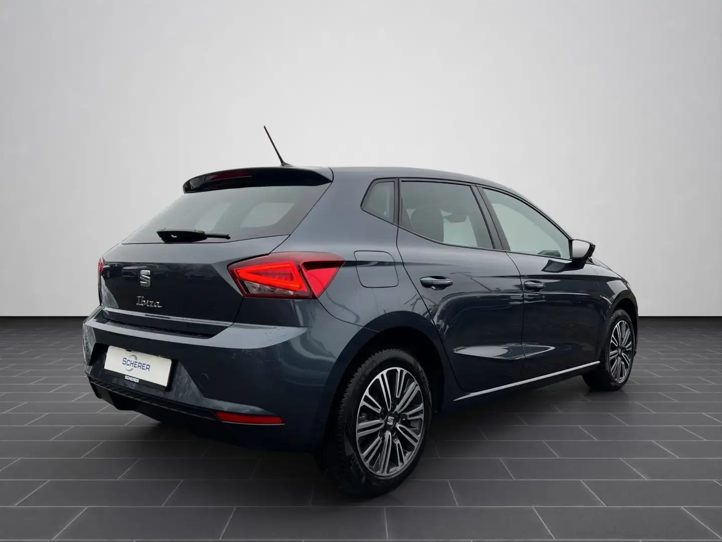 SEAT Ibiza Style Edition 1.0 TSI DSG CARPLAY SHZ KAM Grau - 2